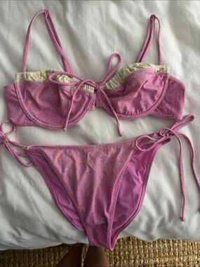 PacSun Pink Floral Underwire Tie-Side Bikini Set